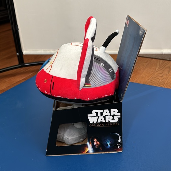 Star Wars Obi-Wan KENOBI LoLa Feature Plush - Picture 3 of 4